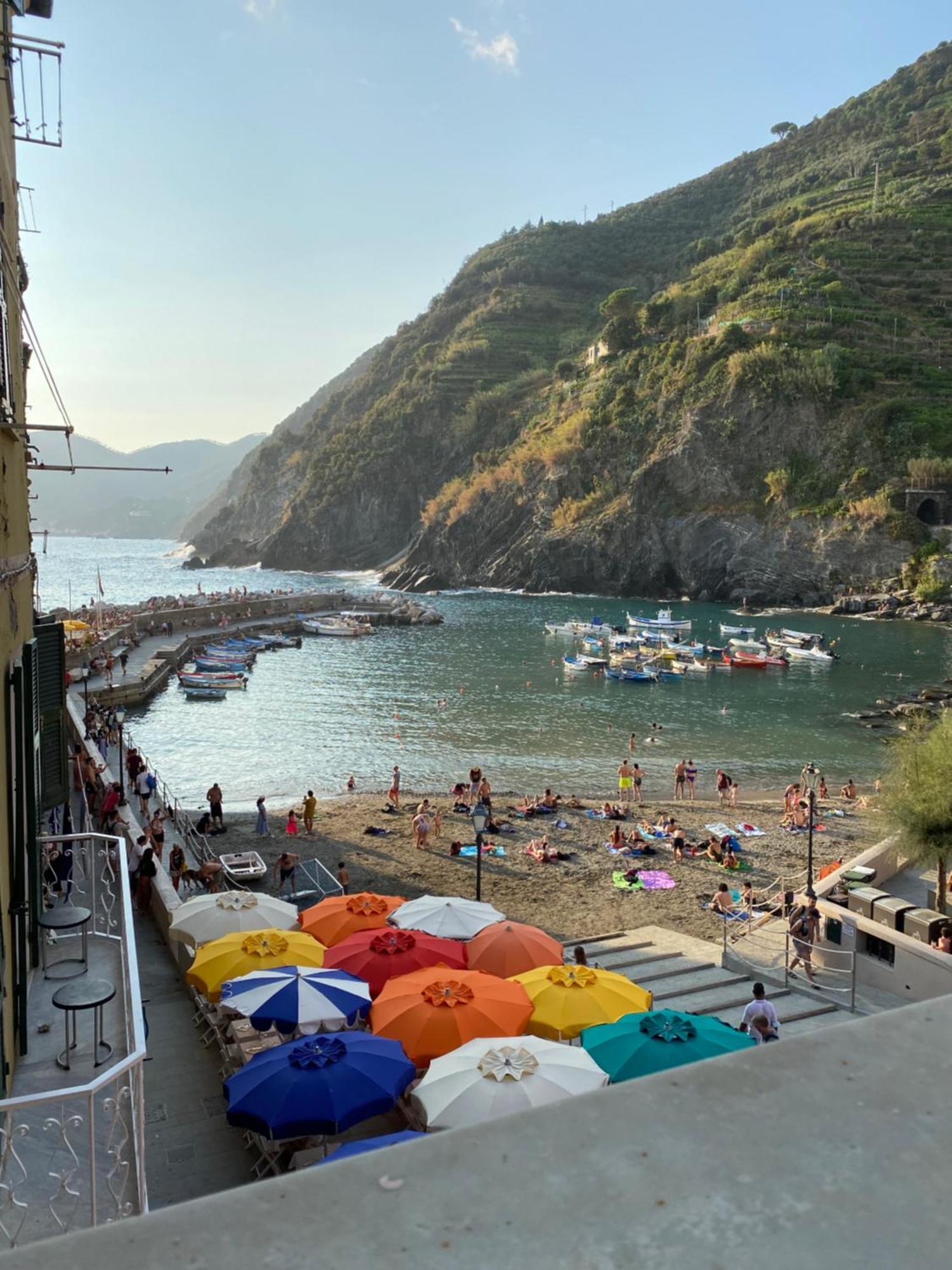 Marina Apartment, Unique, Authentic, Beachfront, 2 Aircondo Bdr , 2Bht, Easy To Train Or From Private Parking Vernazza Ngoại thất bức ảnh