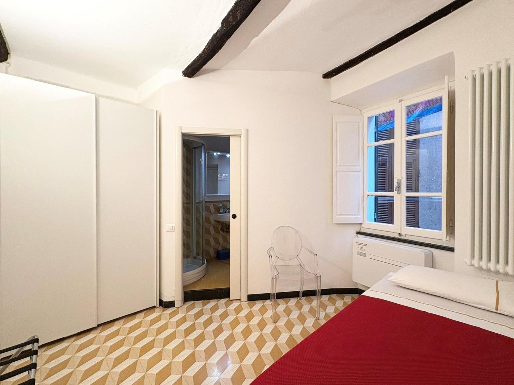 Marina Apartment, Unique, Authentic, Beachfront, 2 Aircondo Bdr , 2Bht, Easy To Train Or From Private Parking Vernazza Ngoại thất bức ảnh