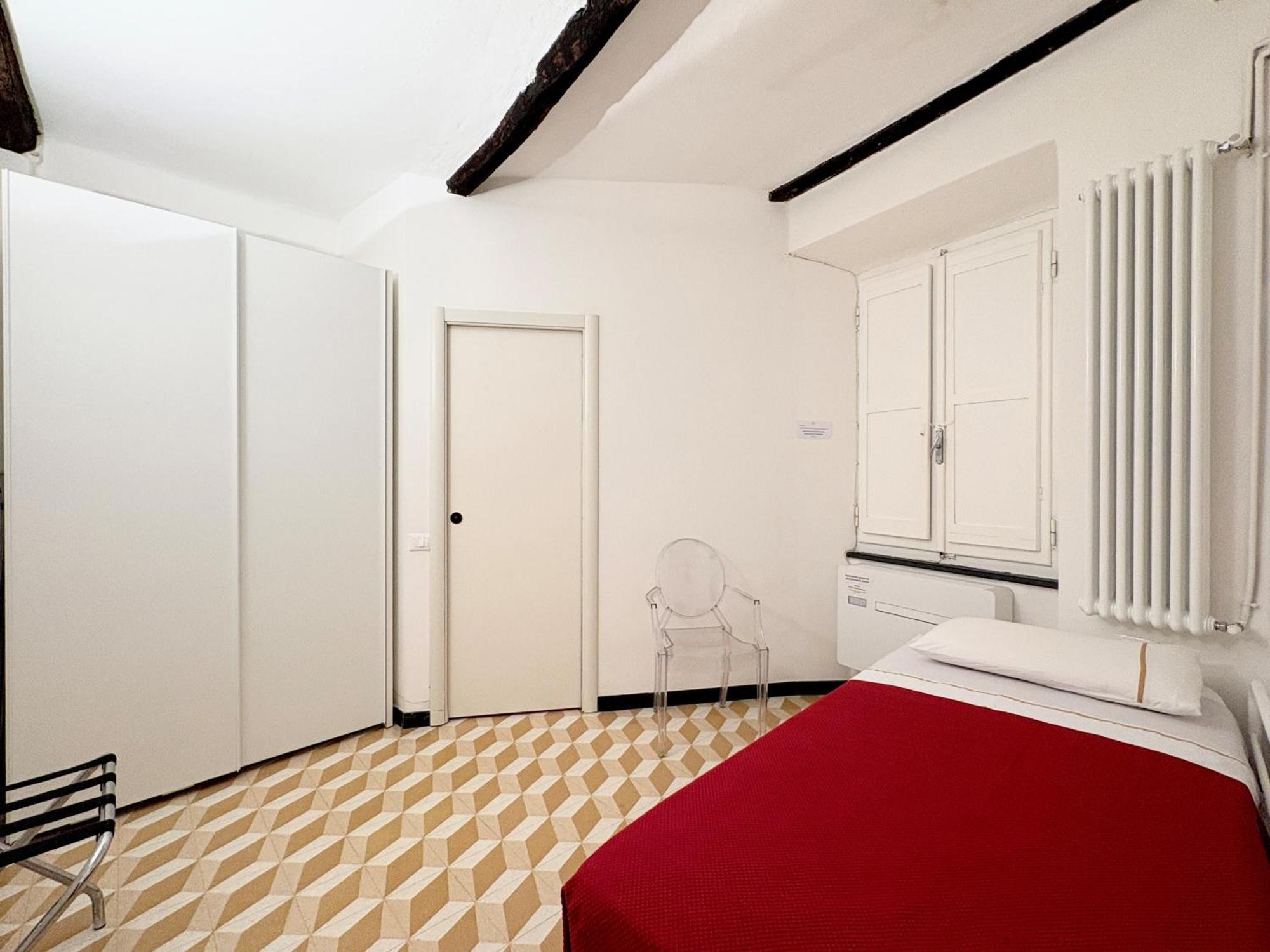 Marina Apartment, Unique, Authentic, Beachfront, 2 Aircondo Bdr , 2Bht, Easy To Train Or From Private Parking Vernazza Ngoại thất bức ảnh